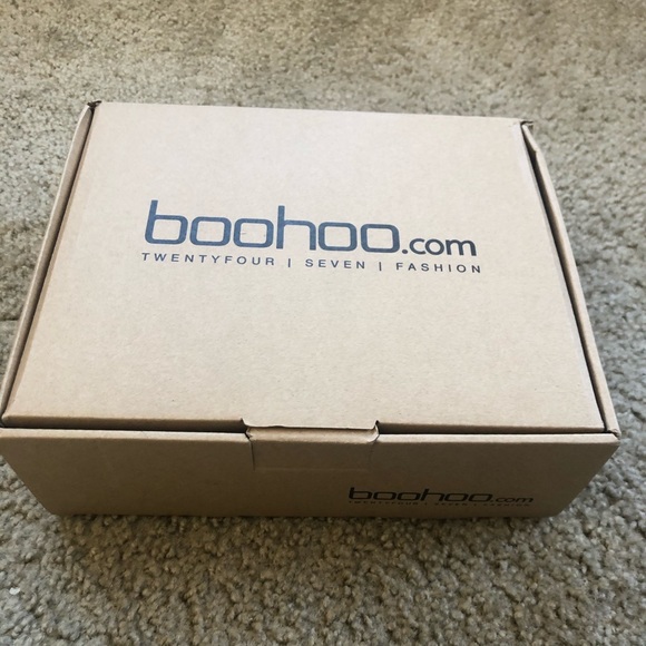 NWOT Pointed Nude Pumps - Picture 5 of 5